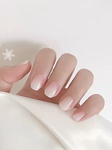 B-Fdikou Miss Gooey Nail Gel Polish Top Coat: A Professional Soak Off UV Gel Art Solution