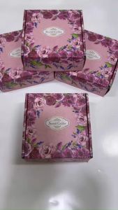 Gift Box Sox Wax Scent Candle with Dry Flower Christmas House Warming Door Gift Present