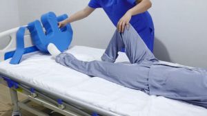 Elderly Turning Device Turn Over Pillow Legs Cushion Alat Bantu Baring Badan Help Change Diaper Anti-Bedsore Bed Turn Over Assistant Help Clean Hip R-shape Pillow Triangle Cushion