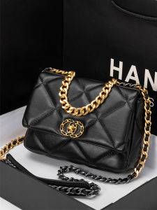 2023 New Arrival Classic Style Quilted Cloud Bag Chain Bag Genuine Leather Large Capacity Womens Bag New Shoulder Messenger Bag