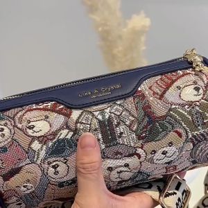 Túi Trống Túi Đeo Chéo Hình Tròn In Hình Gấu Đựng Mỹ Phẩm Đồ Trang Điểm Điện Thoại Phong Cách Thời Trang Cao Cấp