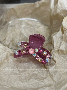 Adorable Medium Acrylic Rhinestone Hair Claw Simple Sweet Butterfly Knot Hair Clip Bangs Holders Fashionable Hair Accessories