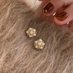 S925 Pure Silver Needle Floral Pearl Stud Earrings Womens Elegant Luxury Ear Jewelry Fashionable Korean Style Fresh out