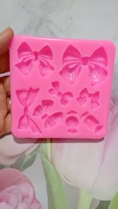Vỉ khuôn silicon hình 8 chếc nơ kẹo