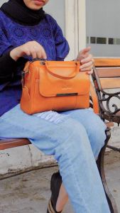 Alona Leather Jakarta - Hestia Bag Tas Wanita Kulit Sapi Clutch Kulit Pouch Kulit Cewek Perempuan