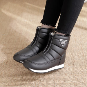 รองเท้าบูทกันน้ำฤดูหนาวสำหรับผู้หญิง ทรงหัวมน พื้นแบน หนา นุ่ม สวมใส่สบาย ป้องกันการลื่น ป้องกันน้ำแข็ง รองเท้าบูทฤดูหนาวสำหรับผู้หญิง
