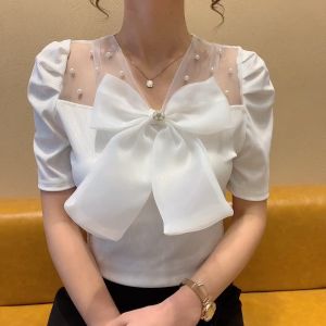 2024 Summer Women's Fashion: Dingzhu Butterfly Design V-neck Short-sleeved T-shirts