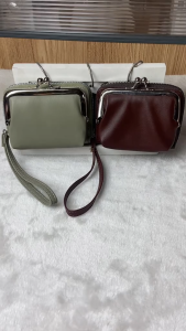 Fashionable short womens wallet with multiple card slots card holder and detachable coin purse