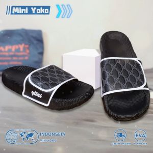 Sandal pria terbaru jelly anti slip karet EVA tebal murah Sendal slop cowok distro kekinian tebal casual 2025