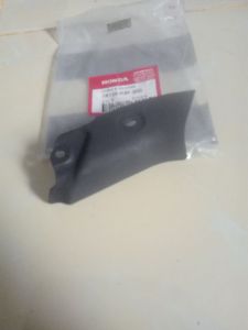 cover b exh pipe besi kecil pelindung pipa knalpot crf 150L k84 original honda 18156K84900