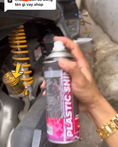 Phục Hồi Nhựa Nhám Plastic Shine 400ml Làm Bóng Sáng Tái Tạo Màu Nhựa Nhám Nội Thất Da Ôtô Làm Bóng Các Chi Tiết Xe Máy Ôtô NanoGold