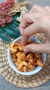 Kacang Mete Pedas Manis Premium - Renyah & Gurih Camilan Enak Sehat Fresh Berkualitas Dari Wonogiri