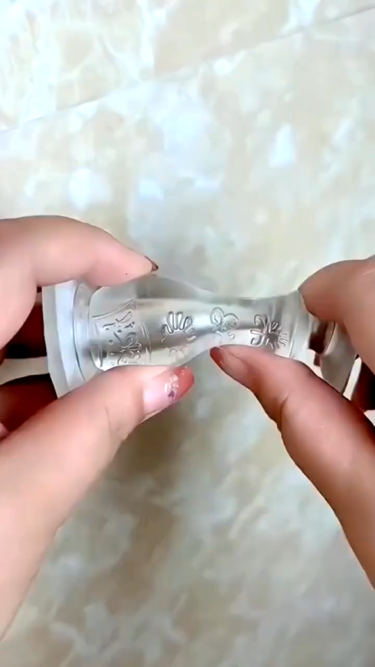 5 điều Chặn cửa chống va đập bộ giữ cửa hít chân không sillicon keo NANO không đục khoan làm hỏng tường