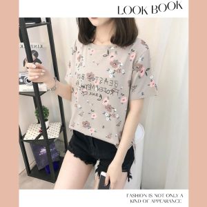 LHSunshine งานเข้าใหม่ เสื้อเยืดแฟชั่นผู้หญิง งานสวยๆน่ารักๆต้อนรับซัมเมอร์นี้ ตัวผ้าเป็นผ้านิ่มๆสวมใส่ใช้งานได้ง่าย ตัวเสื้อพิมพ์ลายดอกไม้เก๋ๆ คือปังมากแม่ สาวๆต้องมีติดบ้าน