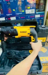 DEWALT D25133K MÁY KHOAN BÊ TÔNG 3 CHỨC NĂNG CÔNG SUẤT LỚN 800W DEWALT CHÍNH HÃNG 22MM