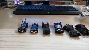 【Hot Wheels】Batman 6-piece set Batmobile Alloy car Alloy Model Car model birthday gift Childrens toys Ages 3+