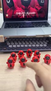 [BUY 1 FREE 1] Squid Game Minifigure Guards Tumbler Figure Doll Collection Toys for Boys Girls Kids