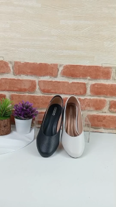 รองเท้าคัทชู OXXO ผู้หญิง ทรงหัวมน เรียน ออกงาน สูง 1 นิ้ว ทำจาก SM3384