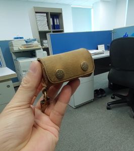 Bao da tai nghe JBL Live Beam 3 da thật thủ công Handmade (đồ da thủ công)