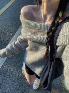 Pure Desire One-Shoulder Sweater Womens Autumn Winter New French Design Lazy Style High-End Sensation Shoulder Bared Top