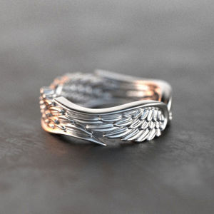 Huitan Simple Stylish Women Wings Rings Metal Silver Plated Romantic Gift Versatile Ring for Party Ladies Fashion Jewelry