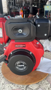 ยี่ห้อSMITHเครื่องยนต์ 15 แรงม้า1 สูบ 4 จังหวะ ดีเซล 192FE ขนาด498 ซีซี สตาร์ทกุญแจ +พร้อมแบตเตอร์รี่ประกัน1ปี