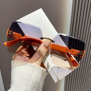 Gradient Large Frame Sunglasses Womens Style No Frame Sun Protection UV Protection Slimming Effect for round Long Face