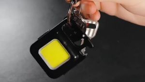 Đèn pin siêu sáng đèn led mini COB Lumens móc khóa đa năng sạc usb tiện dụng