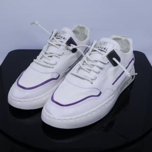 sepatu sneakers pria casual keren terbaru C30