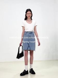 fano studios | Áo Thun Nữ Cổ U Dạng Siêu Mật Độ Cotton Giảm Cân