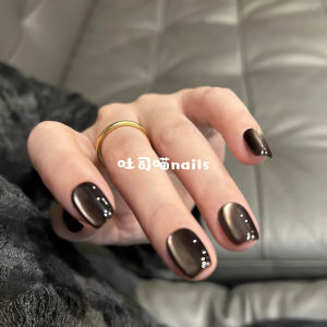 Handmade Black Cat Eye Nail Extensions Pure Color White Enhancing Simple Low Profile High End Versatile Short New Style Nail Art
