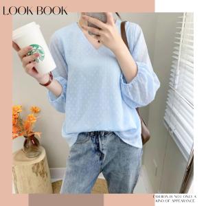 KDAShop เสื้อแฟชั่น2022 เสื้อคอวีแขนจั๊ม สุดเก๋ผ้านิ่มใส่สบาย แต่งฉลุเล็กๆสุดน่ารัก สีพาสเทล