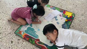 Magic Water Drawing Mat Kit Painting Reusable Large Painting Canvas Kids Montessori Educational Doodle Toys 1+ Years Old Gifts for Kids Boys Girls