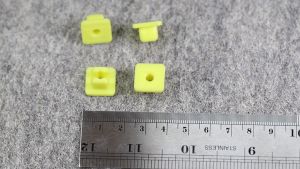 10 Pcs Dudukan Baut Mobil Kuning Mobil Universal