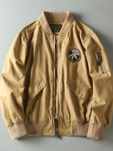 เสื้อแจ็กเก็ตนักบินแบบมีกระเป๋าหลายใบปกเบสบอลผู้ชายซักด้วยน้ำได้คอตตอนแท้ลำลองสไตล์อเมริกันแบบใหม่ฤดูใบไม้ผลิ