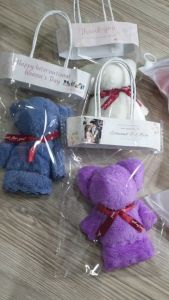 Doorgift/Hantaran Kahwin/Wedding/Tunang/Hari Jadi/Birthday Tuala Beruang Comel/Bear towel -Customised Bag [FREE design]