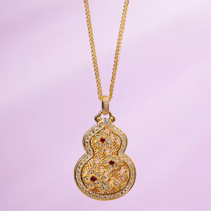 Chow Sang Sang 周生生 999 Gold Cultural Blessings Diamond Gourd Hulu Necklace for Women 47cm 96519N