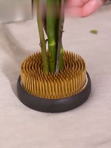 Round Ikebana Kenzan Flower Frog With Rubber Gasket For Pinholder Flower Arranging