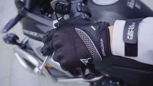 Takimoto Full Finger Touch Screen Riding Gloves Racing Motorcycle Gloves Breathable