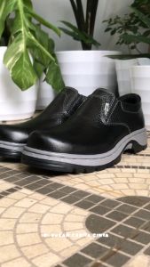 SEPATU BOOTS SAFETY MODEL CHEETAH MEREK POINT CH-24 HITAM KULIT UJUNG BESI KUAT DAN TAHAN LAMA