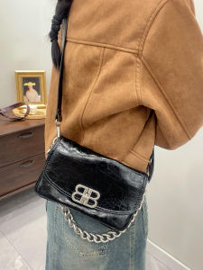 British Style Wax Leather Envelope Bag Womens Underarm Chain Shoulder Bag Casual Foldable Soft Handbag Small Size Pure Color