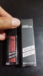 ลิปแมท กิฟฟารีน (สีชมพูแดงอมม่วง-02) lip ไม่ติดแมส ลิปสติก ลิปแมตติดทน ลิปกันน้ำ ลิปแมตกันน้ำ ลิปบำรุงปาก Giffarine Innovia Rouge Velvet No.02 Happiness