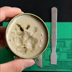 100g Solder Paste with Rosin Soldering Flux Core No-clean Solder Grease Soldering Tin Oil Grease Circuit Welding Tool