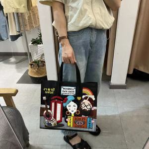 LETIFE | Color Block Embroidery Large Capacity Tote Bag