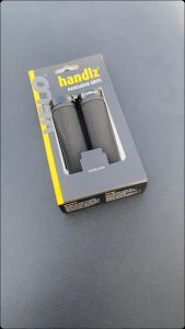 VELO Hand Grip Bicycle 1820: Pegangan Sepeda Bahan Karet Anti Slip