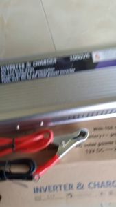 Inverter chuyển đổi điện 12v lên 220v 1000w HÃNG SUOER CÔNG SUẤT ĐỦ có sạc ắc quy 10a 2IN1