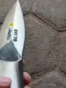 Pisau Kupas Kulit Kelapa - Sulak Kelapa Bahan Baja Asli