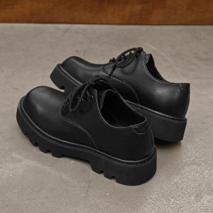 ผู้ชาย ทันสมัย รองเท้าดาร์บี้ก้นหนา สีดำ Commuter ลำลอง หนัง รองเท้า อินเทรนด์ สไตล์เกาหลี รองเท้าส้นเตี้ยคู่รัก ฤดูร้อน