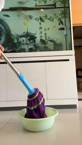 Retractable Magic Mop: A Spin Toward Easy Floor Cleaning