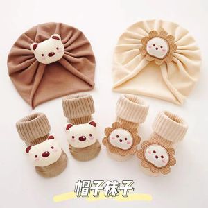 Baby Hat Spring & Fall Cute Flowers Baby Indian Hat 0-18 Months Newborn Door Beanie Socks Suit